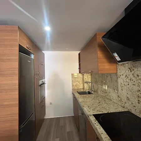 Apartment En Punta Prima Con 3 Piscinas, 2 Dormitorios,2 Banos ,parking Y Seguridad 24