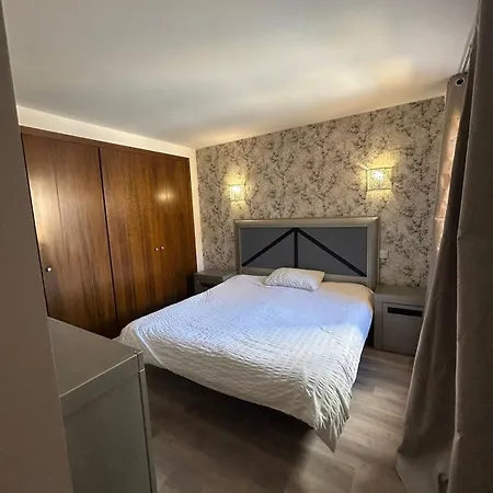 En Punta Prima Con 3 Piscinas, 2 Dormitorios,2 Banos ,parking Y Seguridad 24 Apartment *