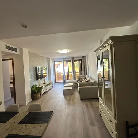 En Punta Prima Con 3 Piscinas, 2 Dormitorios,2 Banos ,parking Y Seguridad 24 *