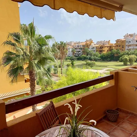 Apartment En Punta Prima Con 3 Piscinas, 2 Dormitorios,2 Banos ,parking Y Seguridad 24